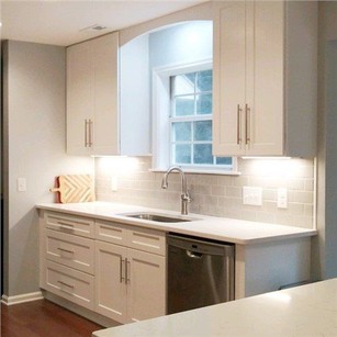 Assembled Kitchen Furniture